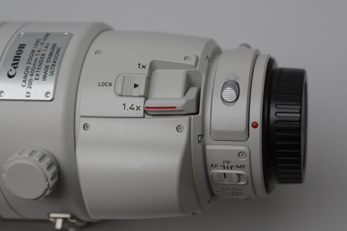 Canon 200-400 buttons 4
